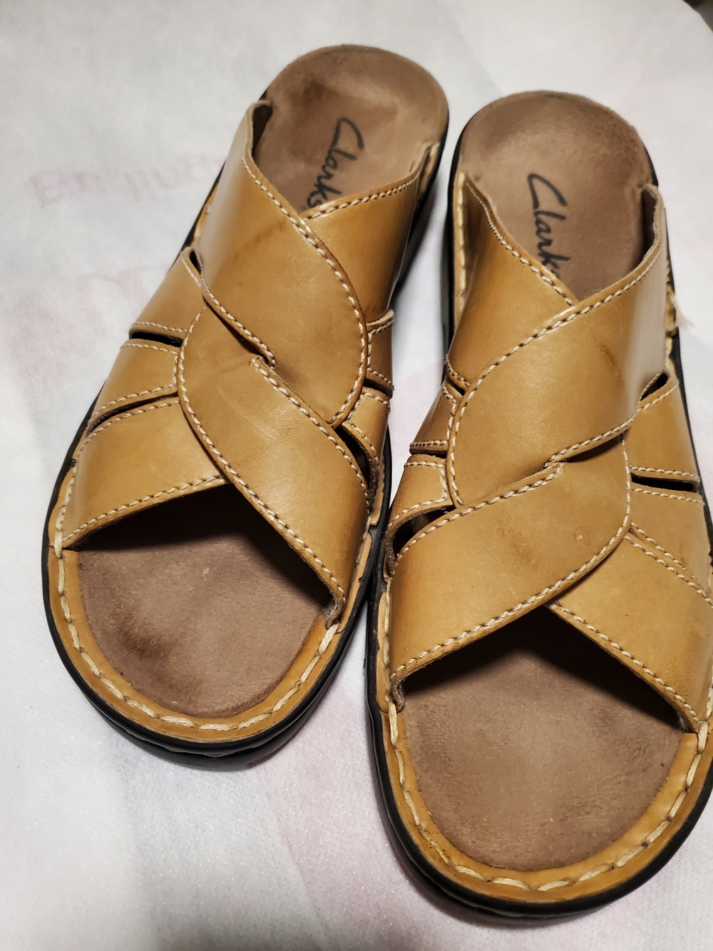 Clarks Women’s Tan Leather Crossover Slide Sandals